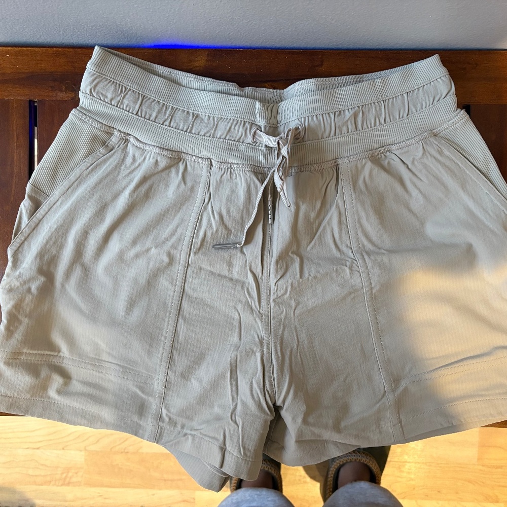 Lululemon Dance Studio High Rise Short